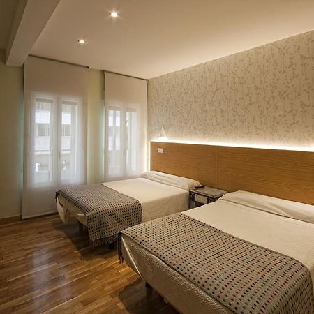 Hostal Bezana Burgos Ruang foto